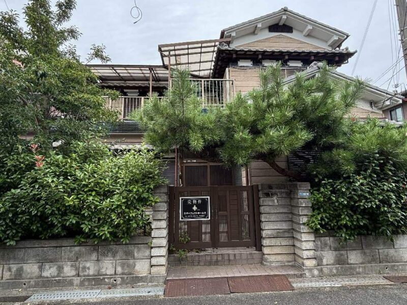 門真市岸和田三丁目古家付き土地　不動産買取大阪